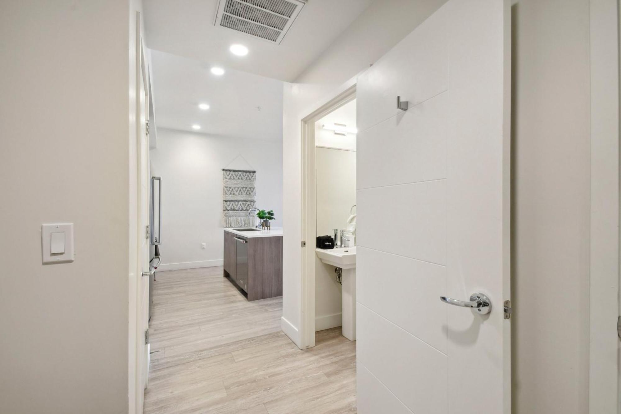 Holiday home 2880: Sunlit Escape