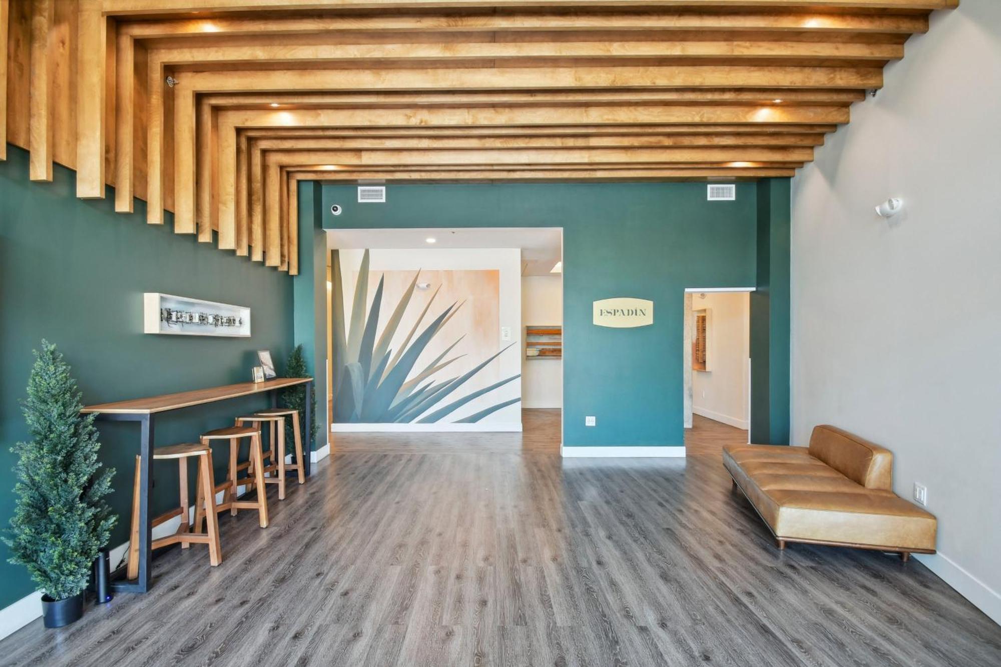 2880: Sunlit Escape Holiday home